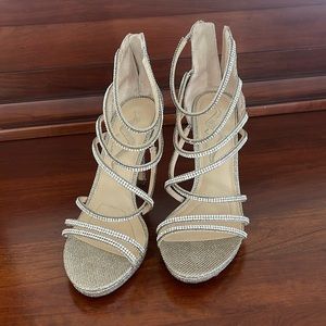 Nina sparkly dress shoes